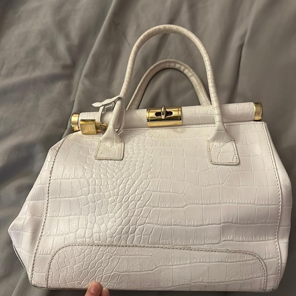 Vintage white Pelle di Ghada purse made in Italy